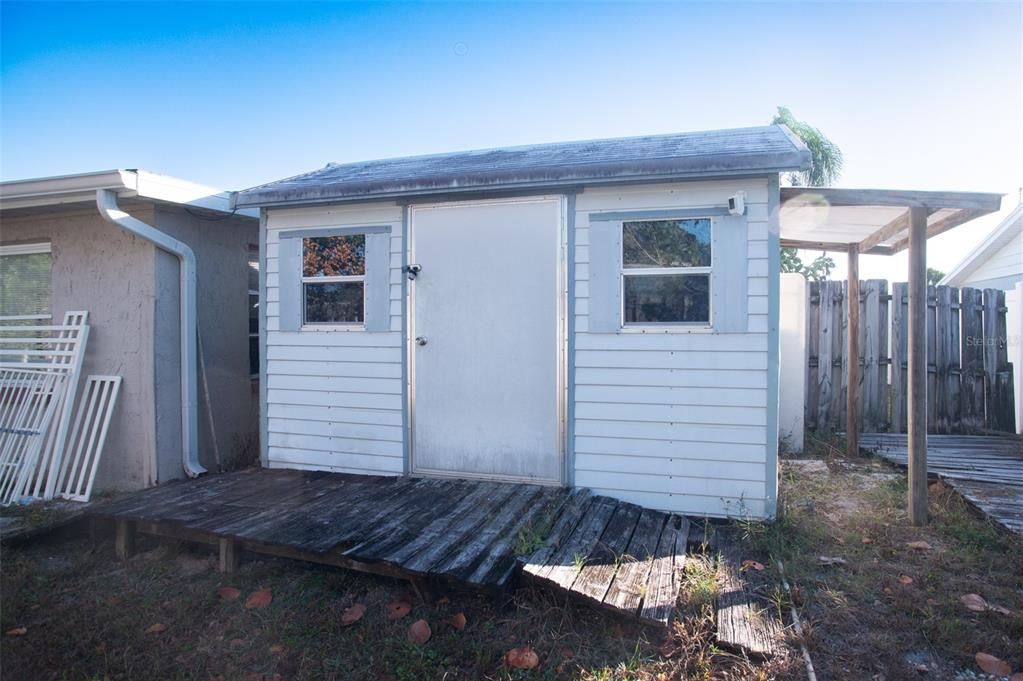 На продажу: $270,000 (3 спален, 1 ванн, 1569 Квадратных фут)