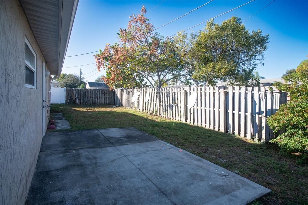 На продажу: $270,000 (3 спален, 1 ванн, 1569 Квадратных фут)