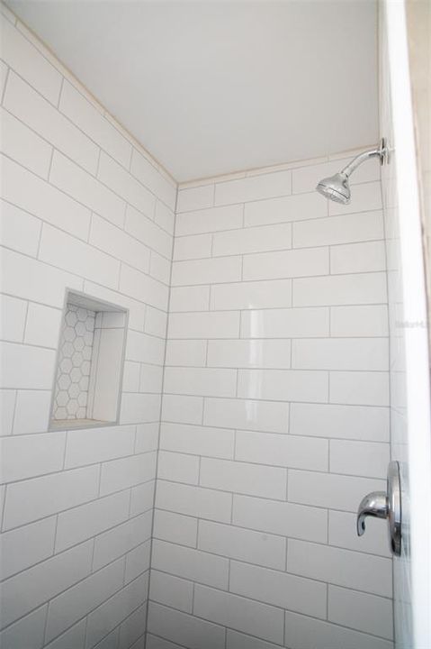 На продажу: $270,000 (3 спален, 1 ванн, 1569 Квадратных фут)