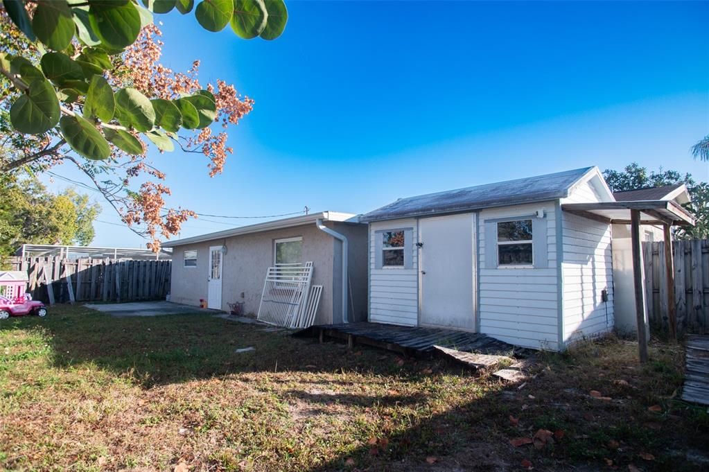 На продажу: $270,000 (3 спален, 1 ванн, 1569 Квадратных фут)