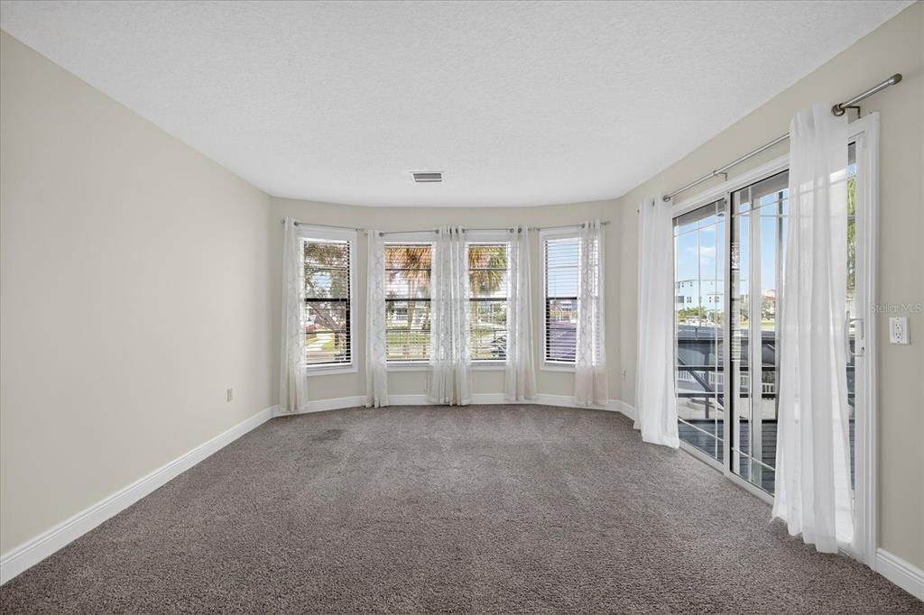 待售: $785,000 (4 贝兹, 3 浴室, 2971 平方英尺)