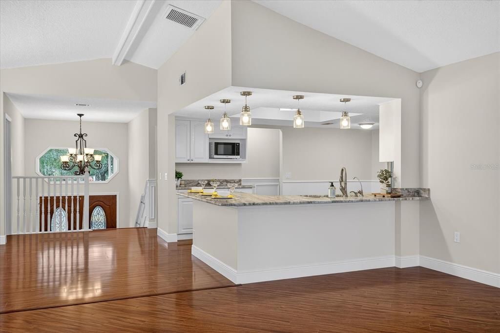 待售: $785,000 (4 贝兹, 3 浴室, 2971 平方英尺)