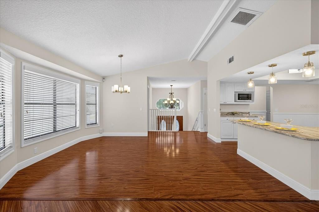 待售: $785,000 (4 贝兹, 3 浴室, 2971 平方英尺)