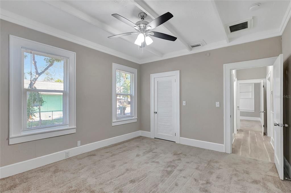 For Sale: $299,500 (3 beds, 2 baths, 1460 Square Feet)