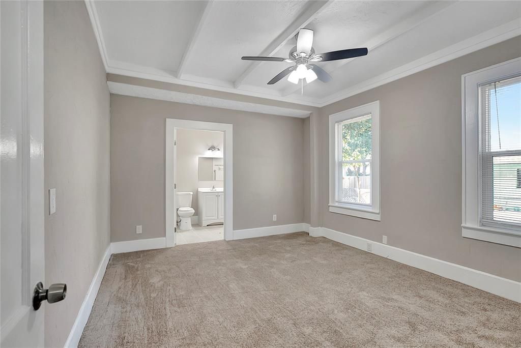 For Sale: $299,500 (3 beds, 2 baths, 1460 Square Feet)