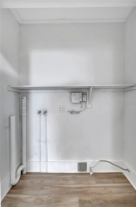 For Sale: $299,500 (3 beds, 2 baths, 1460 Square Feet)