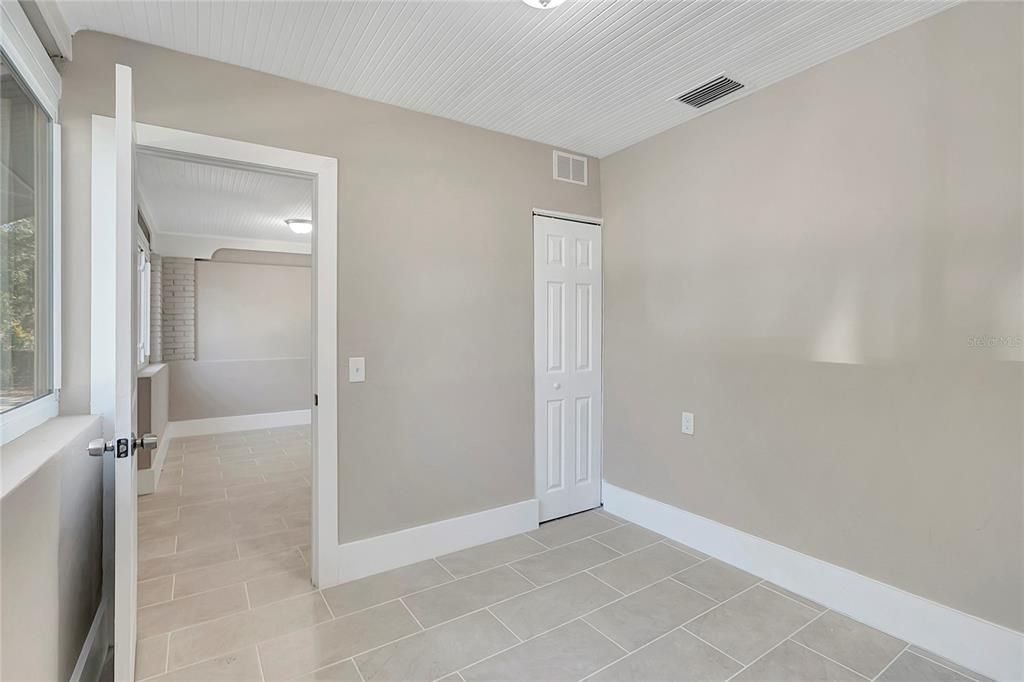 For Sale: $299,500 (3 beds, 2 baths, 1460 Square Feet)