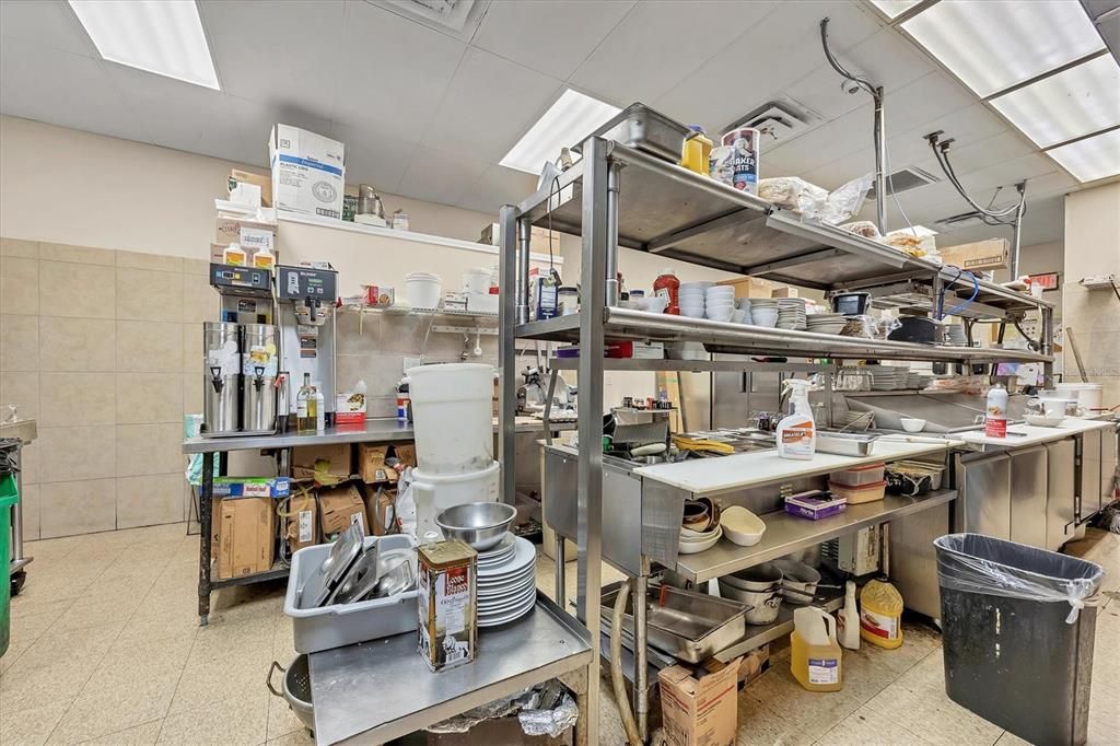 На продажу: $500,000 (0 спален, 0 ванн, 0 Квадратных фут)