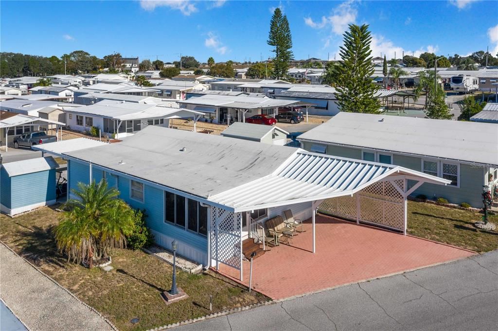 For Sale: $120,000 (2 beds, 2 baths, 546 Square Feet)