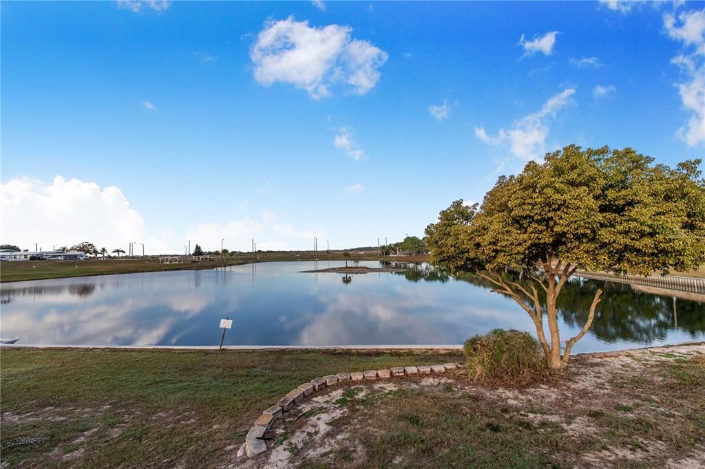 For Sale: $120,000 (2 beds, 2 baths, 546 Square Feet)