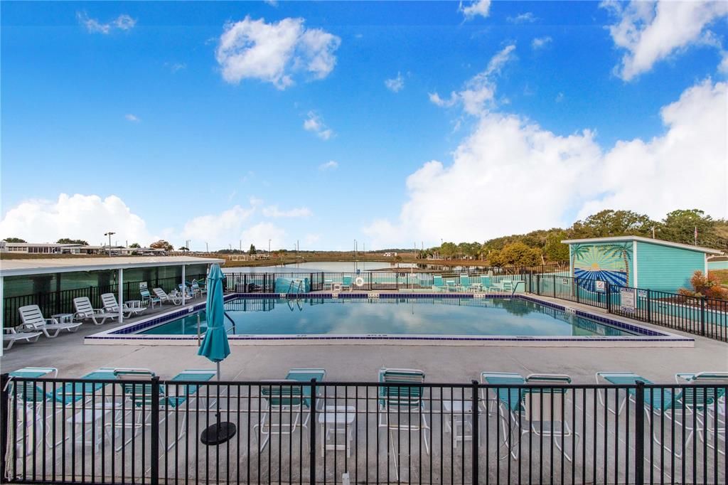 For Sale: $120,000 (2 beds, 2 baths, 546 Square Feet)