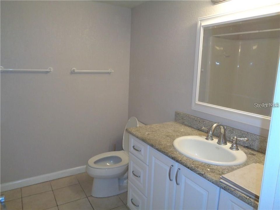 For Rent: $1,500 (3 beds, 2 baths, 1398 Square Feet)