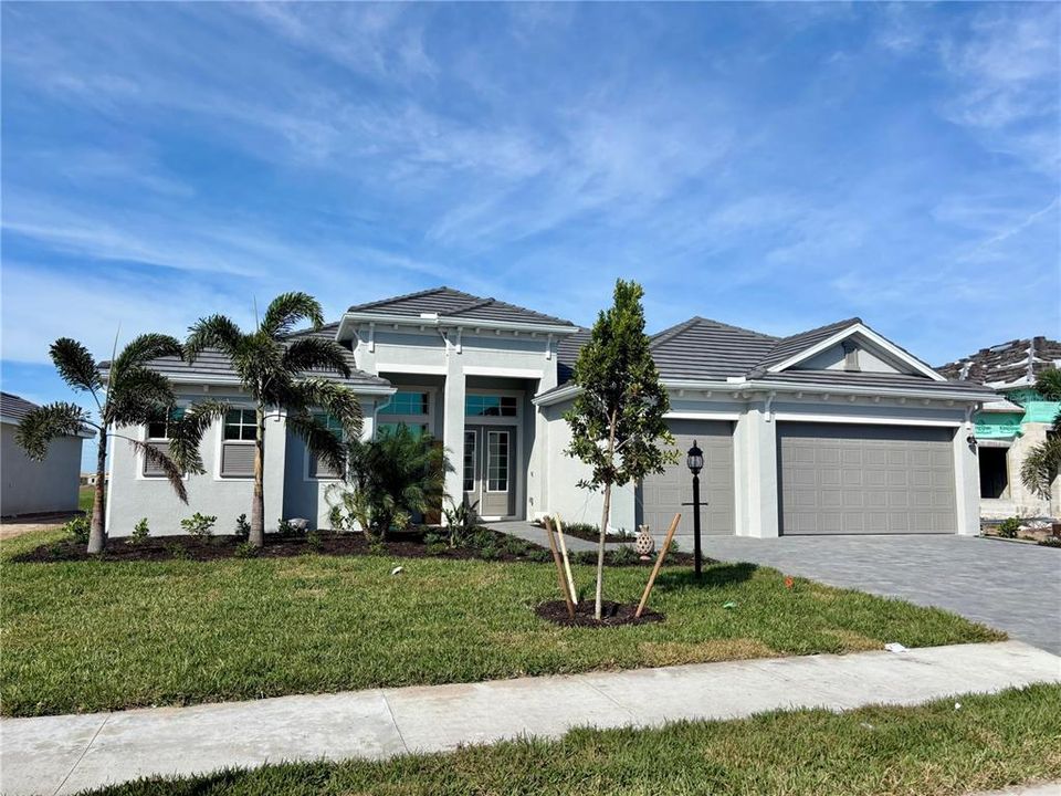 Recently Sold: $986,995 (3 beds, 3 baths, 2689 Square Feet)