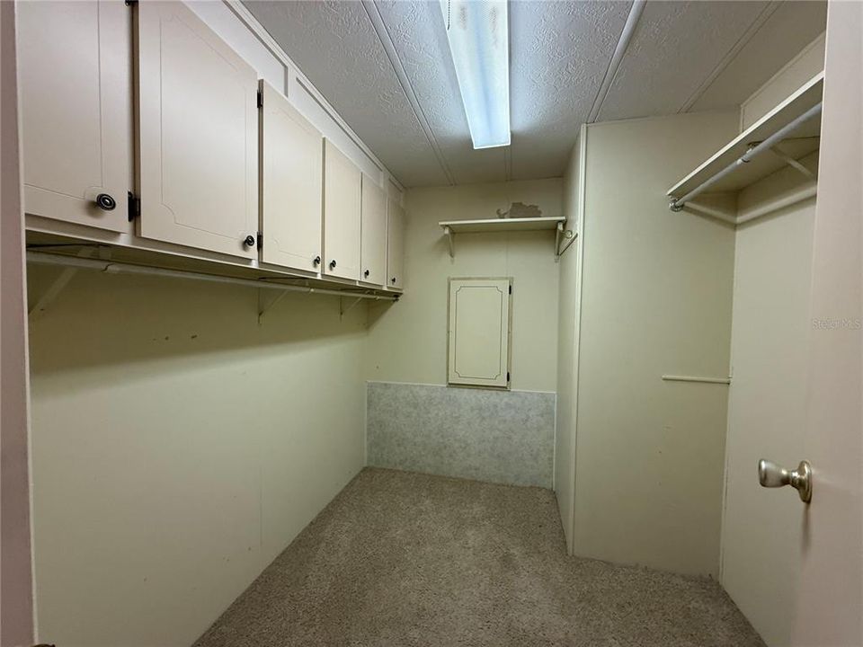 На продажу: $164,500 (3 спален, 2 ванн, 1352 Квадратных фут)