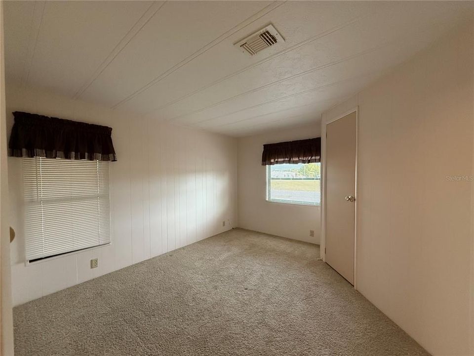 На продажу: $164,500 (3 спален, 2 ванн, 1352 Квадратных фут)