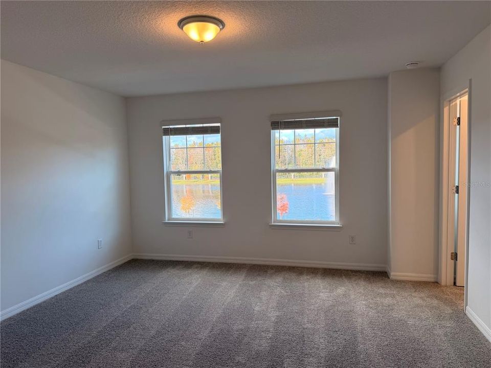 For Rent: $2,800 (3 beds, 2 baths, 1683 Square Feet)