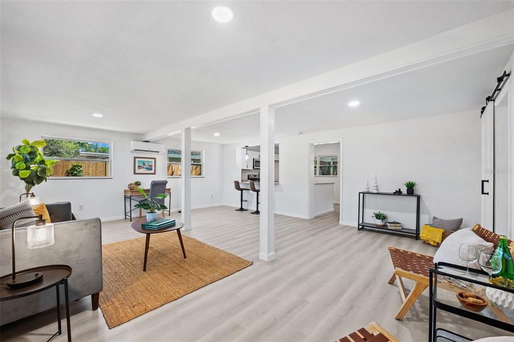 待售: $549,000 (3 贝兹, 2 浴室, 1924 平方英尺)