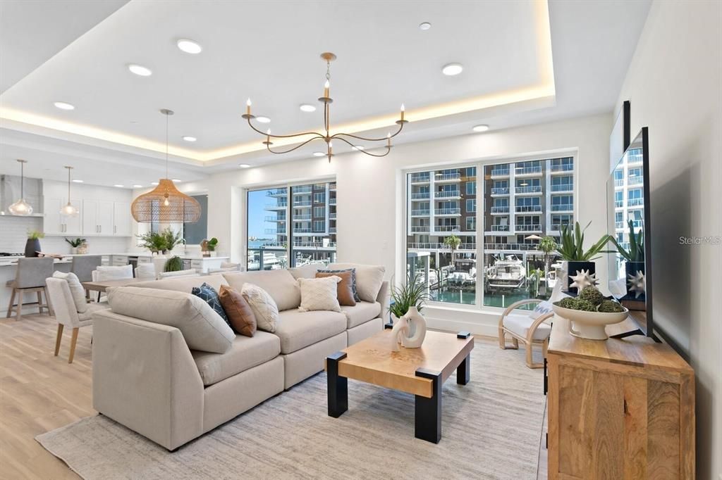 For Sale: $2,050,000 (3 beds, 3 baths, 3323 Square Feet)