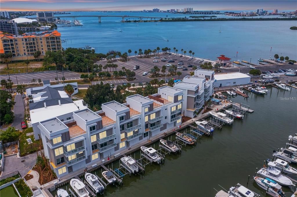 For Sale: $2,050,000 (3 beds, 3 baths, 3323 Square Feet)