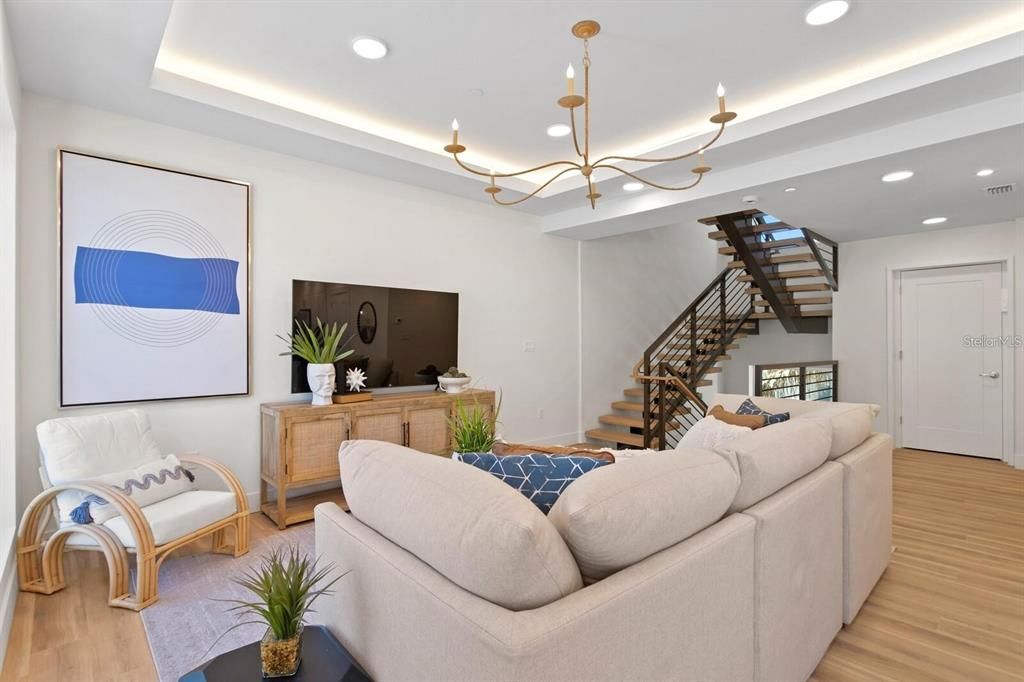 For Sale: $2,050,000 (3 beds, 3 baths, 3323 Square Feet)