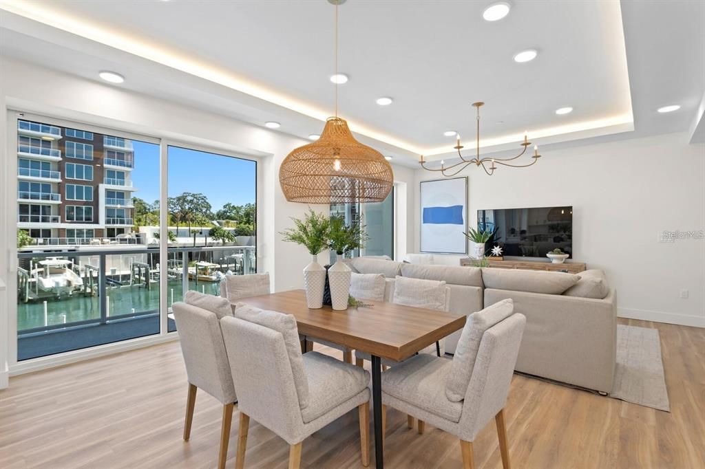 For Sale: $2,050,000 (3 beds, 3 baths, 3323 Square Feet)