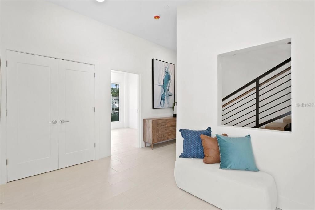 For Sale: $2,050,000 (3 beds, 3 baths, 3323 Square Feet)