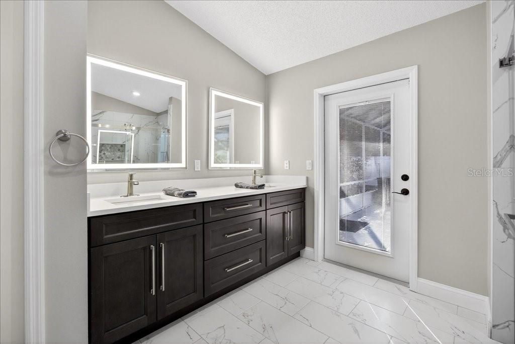 For Sale: $519,000 (3 beds, 2 baths, 2305 Square Feet)