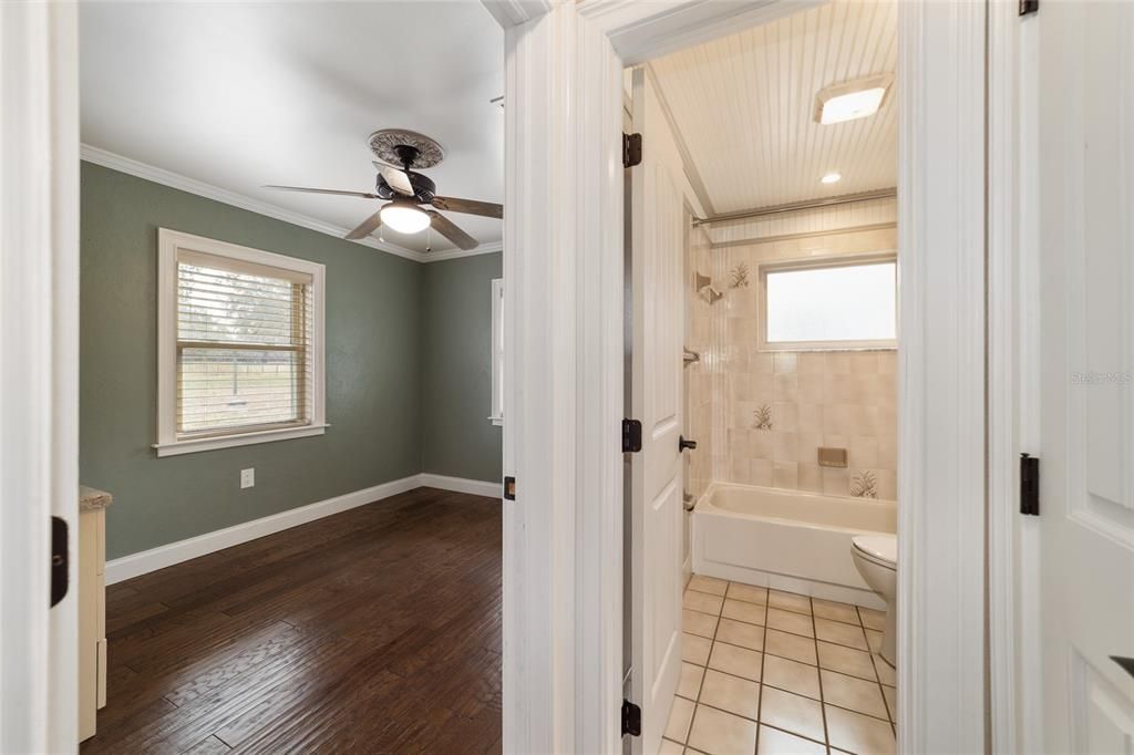 For Sale: $649,900 (3 beds, 2 baths, 1616 Square Feet)