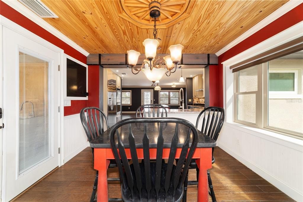 For Sale: $649,900 (3 beds, 2 baths, 1616 Square Feet)