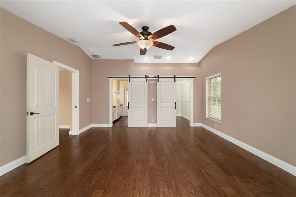 For Sale: $649,900 (3 beds, 2 baths, 1616 Square Feet)