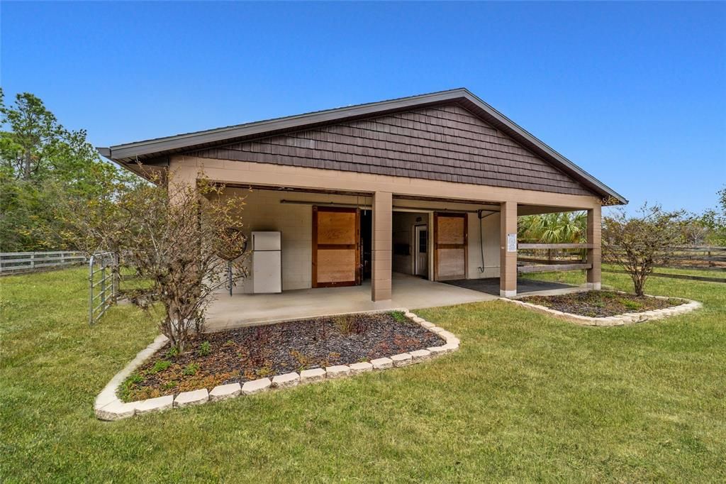 For Sale: $649,900 (3 beds, 2 baths, 1616 Square Feet)