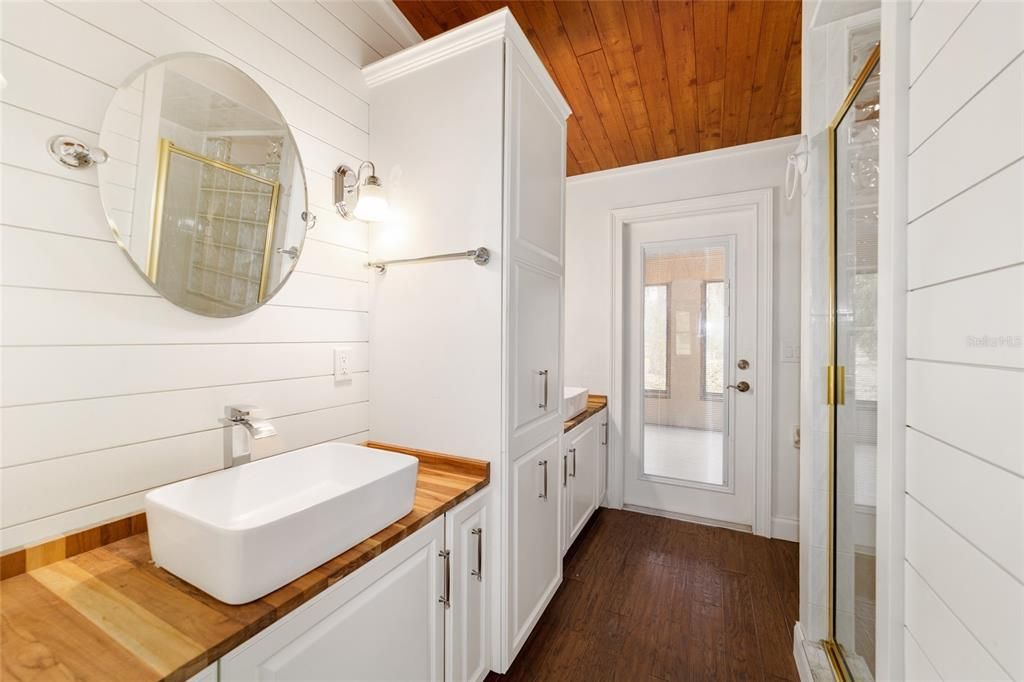 For Sale: $649,900 (3 beds, 2 baths, 1616 Square Feet)