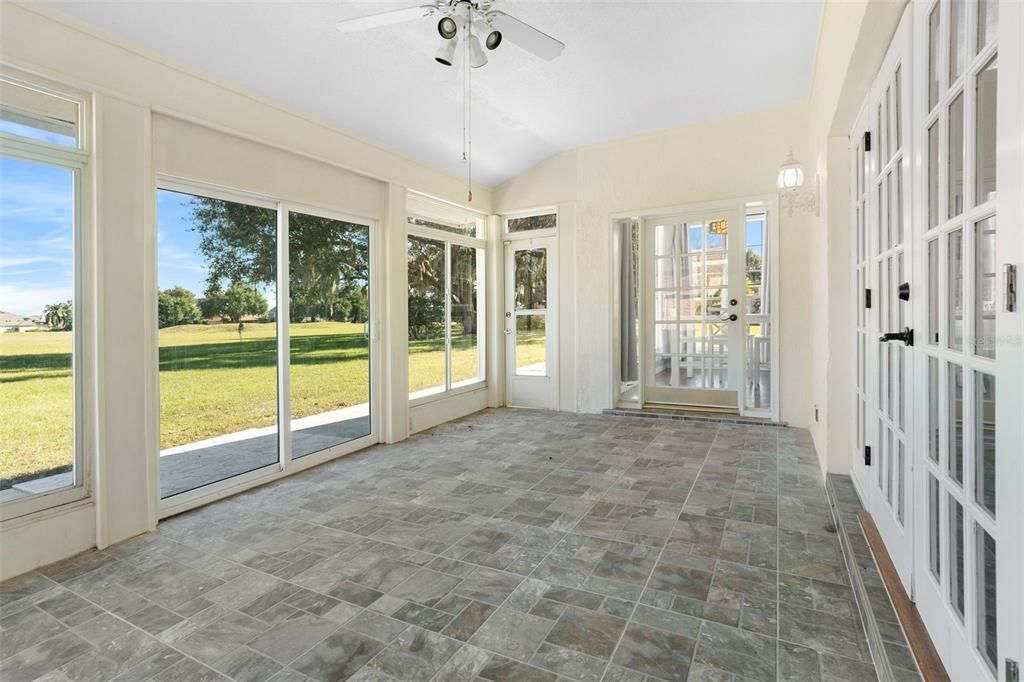 На продажу: $525,000 (3 спален, 2 ванн, 2140 Квадратных фут)