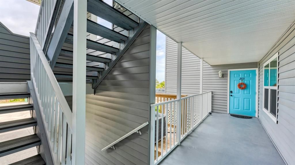 待售: $169,900 (1 贝兹, 1 浴室, 616 平方英尺)