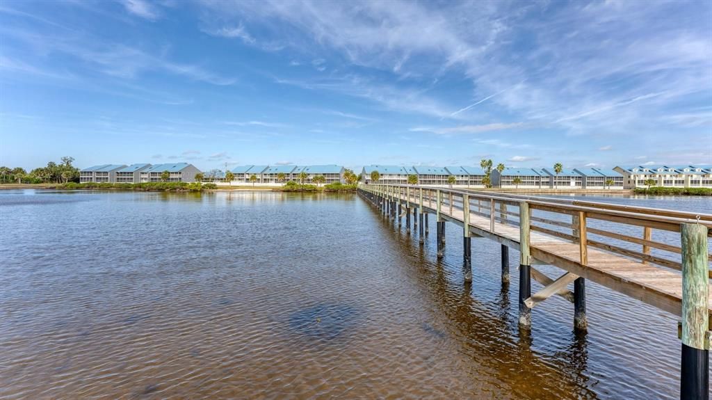 待售: $169,900 (1 贝兹, 1 浴室, 616 平方英尺)