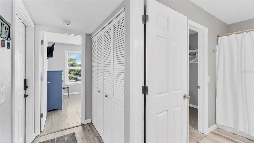 待售: $169,900 (1 贝兹, 1 浴室, 616 平方英尺)