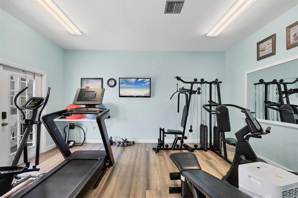 待售: $169,900 (1 贝兹, 1 浴室, 616 平方英尺)