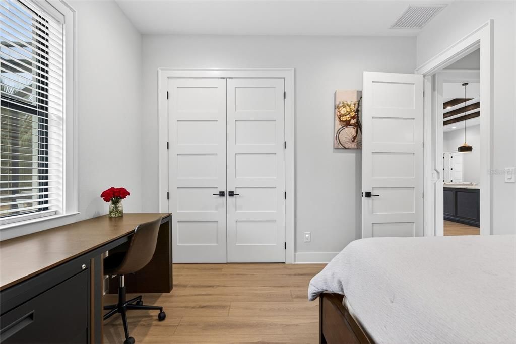 На продажу: $944,800 (3 спален, 2 ванн, 2207 Квадратных фут)