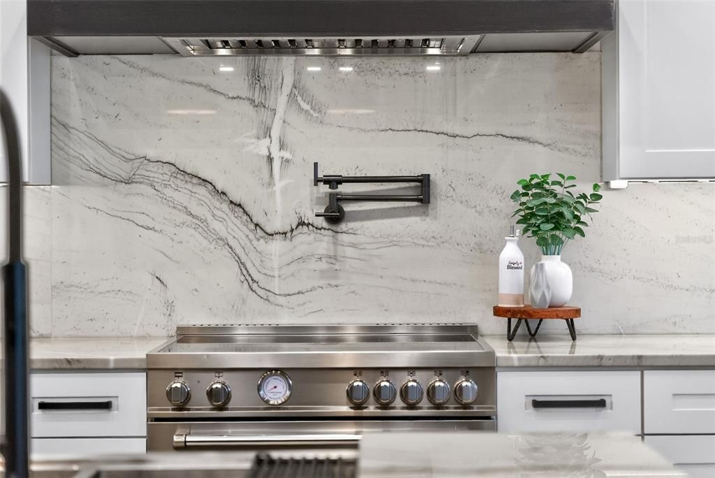 На продажу: $944,800 (3 спален, 2 ванн, 2207 Квадратных фут)