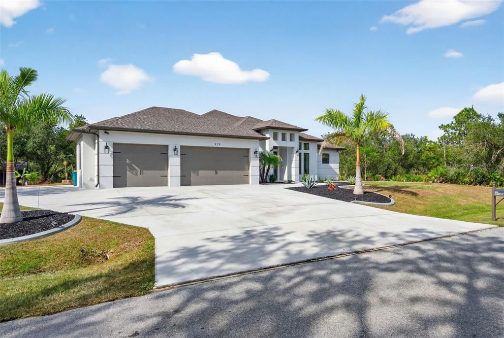 На продажу: $944,800 (3 спален, 2 ванн, 2207 Квадратных фут)