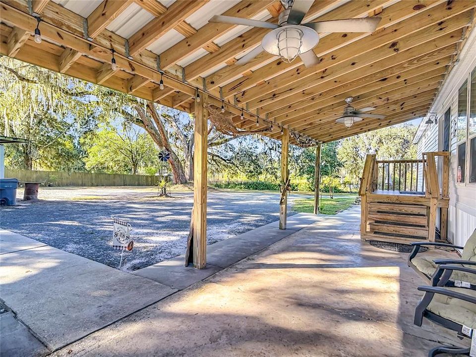 For Sale: $375,000 (3 beds, 2 baths, 1568 Square Feet)