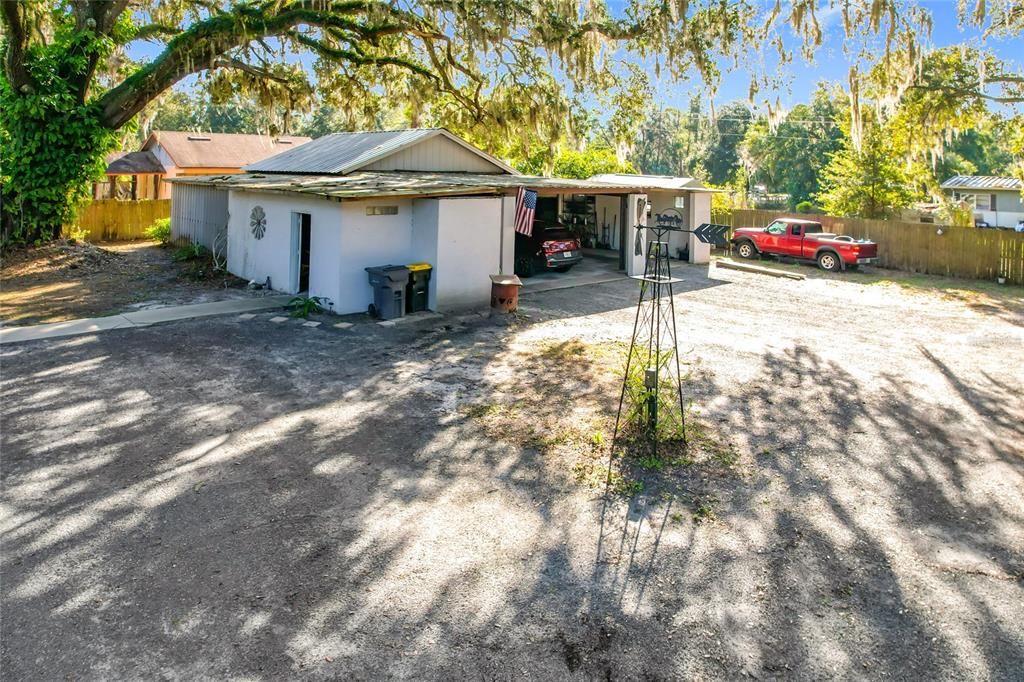 For Sale: $375,000 (3 beds, 2 baths, 1568 Square Feet)