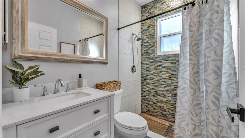 待售: $929,900 (4 贝兹, 2 浴室, 2229 平方英尺)