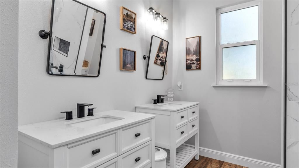 待售: $929,900 (4 贝兹, 2 浴室, 2229 平方英尺)