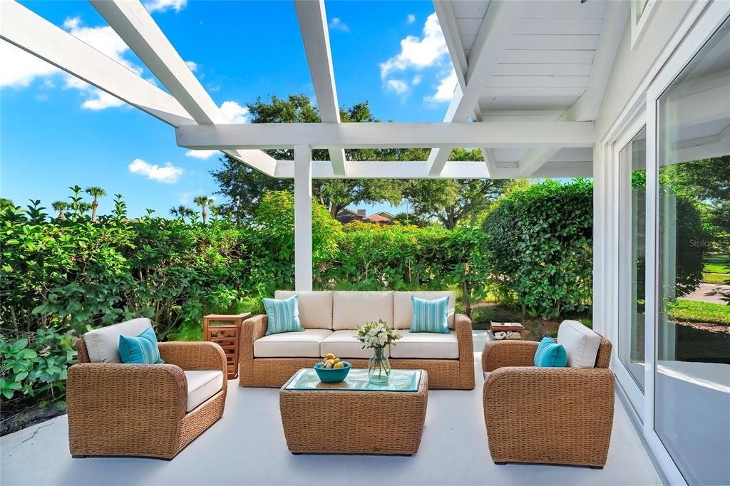 En Venta: $1,695,000 (4 camas, 2 baños, 3106 Pies cuadrados)