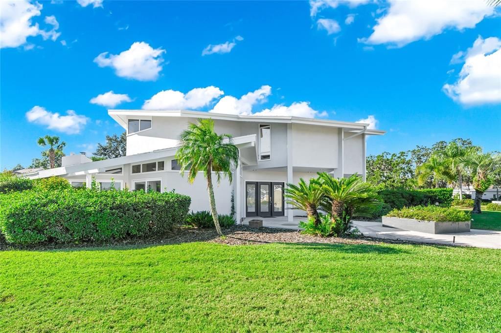 En Venta: $1,695,000 (4 camas, 2 baños, 3106 Pies cuadrados)