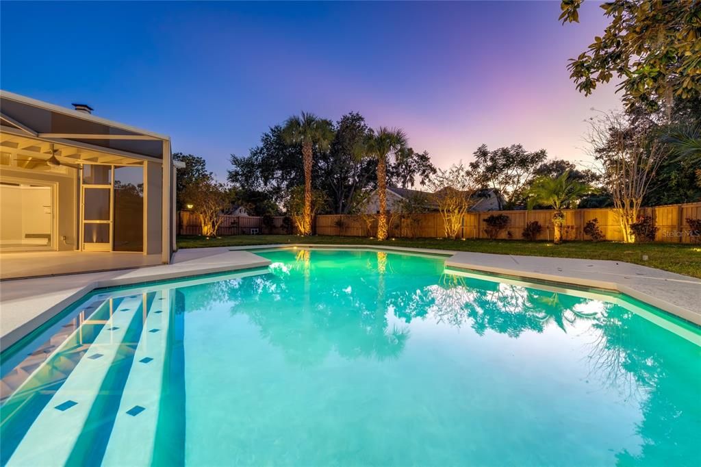 En Venta: $1,695,000 (4 camas, 2 baños, 3106 Pies cuadrados)