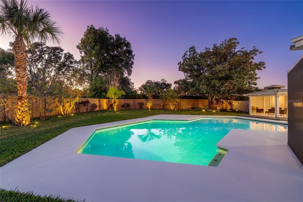 En Venta: $1,695,000 (4 camas, 2 baños, 3106 Pies cuadrados)