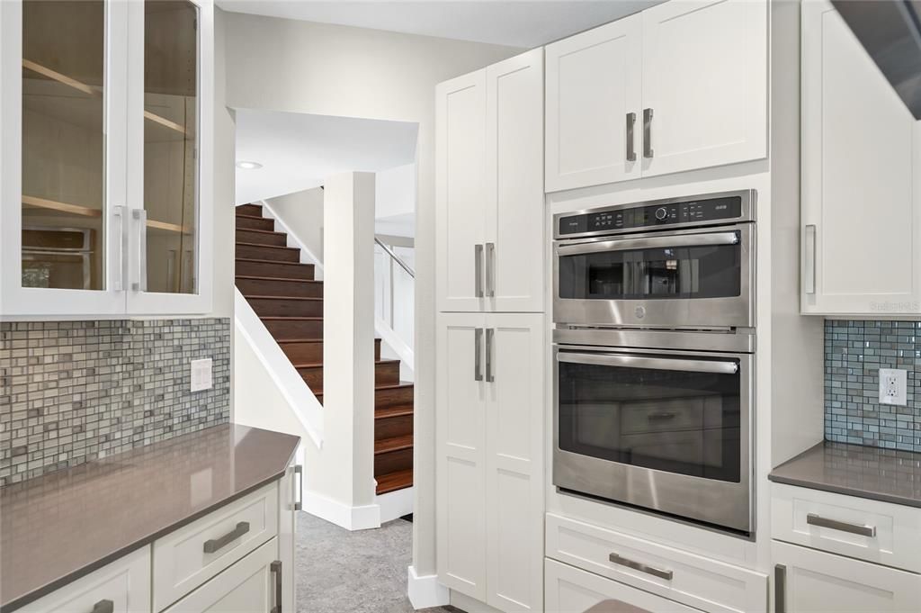 En Venta: $1,695,000 (4 camas, 2 baños, 3106 Pies cuadrados)