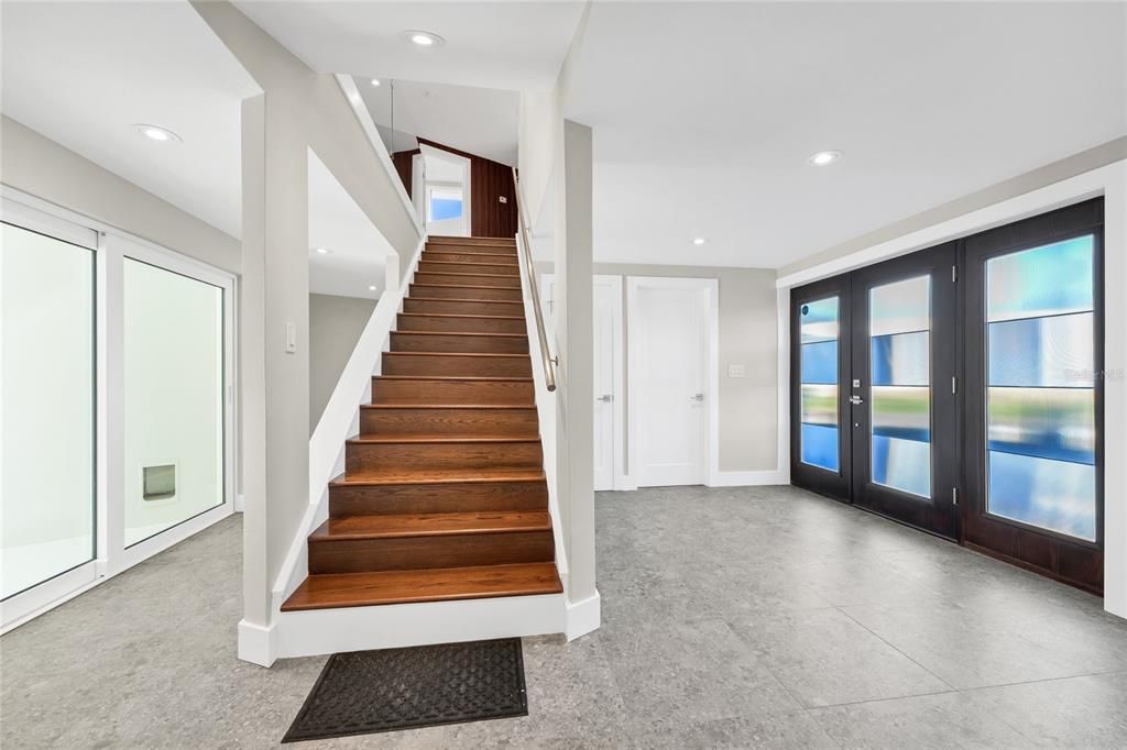 En Venta: $1,695,000 (4 camas, 2 baños, 3106 Pies cuadrados)